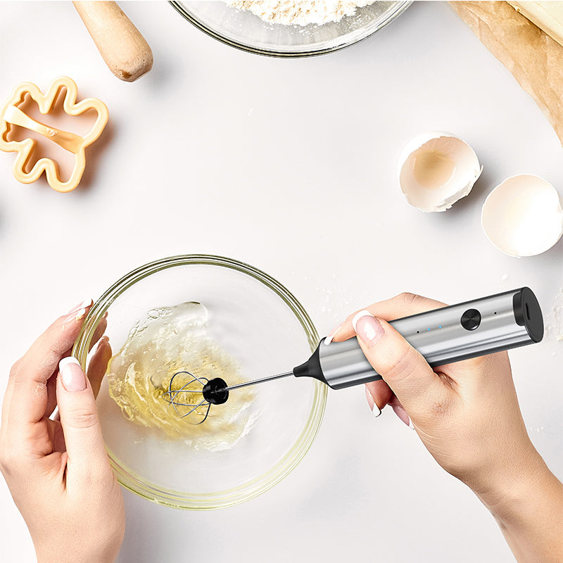 Elektrisk mjölkskummare med laddningskabel och manuell för bekväm användning när som helst (silver)